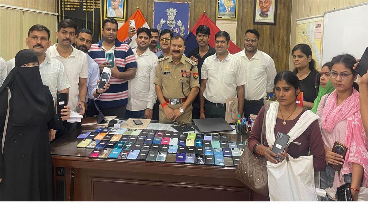 kanpur police big success 101 lost mobiles returned to people through call records and location tracking