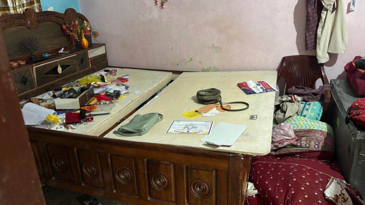 https://www.jagranimages.com/images/newimg/25082025/25_08_2025-theft_in_darbhanga_24024274.jpg