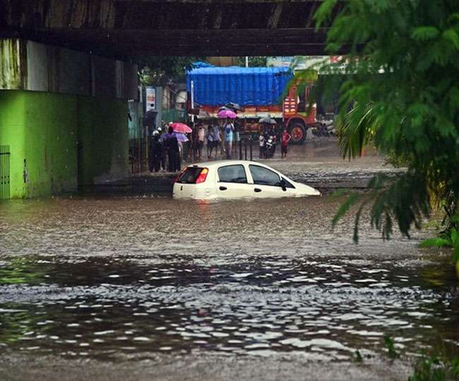 Weather Update: मुंबई में आंधी-तूफान की चेतावनी, तमिलनाडु और पुडुचेरी में भारी बारिश की संभावना