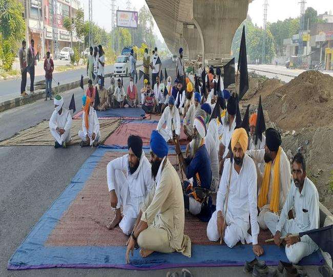 Punjab Band, Bharat Band, Ludhiana Markets also closed against agricultural  bills and strict security arrangements In City