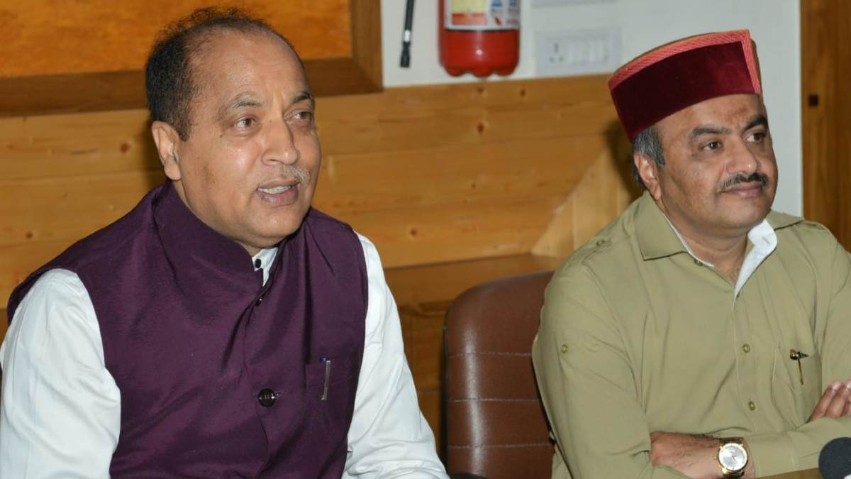 cm jairam thakur said pharmacist job is not only to give medicine but also to give right advice and awareness