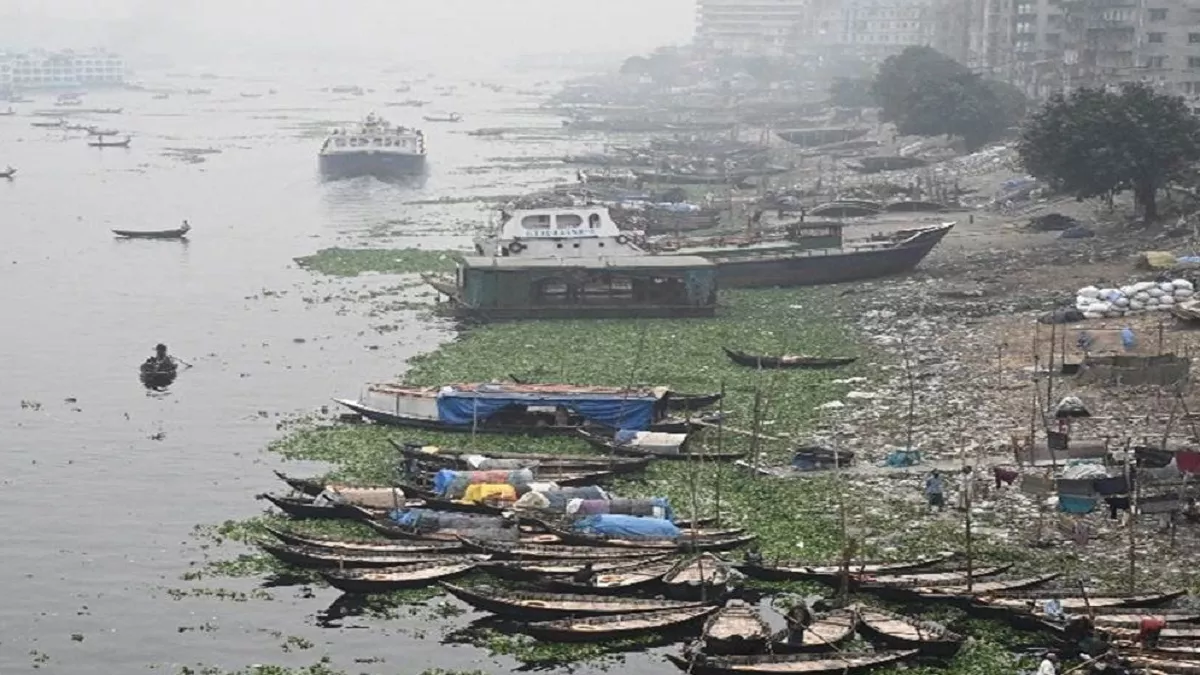 Boat Capsized In Bangladesh: बांग्लादेश में बड़ा हादसा, नदी में नाव पलटने से 23 लोगों की मौत; कई लापता
