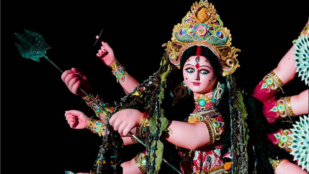 https://www.jagranimages.com/images/newimg/25092022/25_09_2022-durga_puja_wishes_23096904.jpg