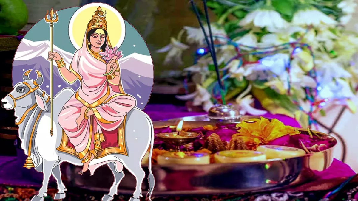 Navratri 2022: पहले दिन की जाती है मां शैलपुत्री की पूजा, कथा पढ़ने मात्र से आएगी सुख-समृद्धि - Navratri 2022 First Day Puja: Maa Shailputri is worshiped on day first, happiness and
