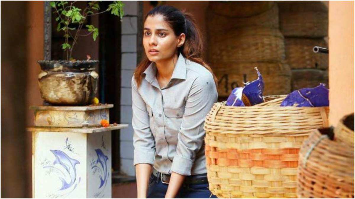 the family man zoya aka shreya dhanwanthary revealed she was about to be homeless and starved for many nights before getting her first film read in details