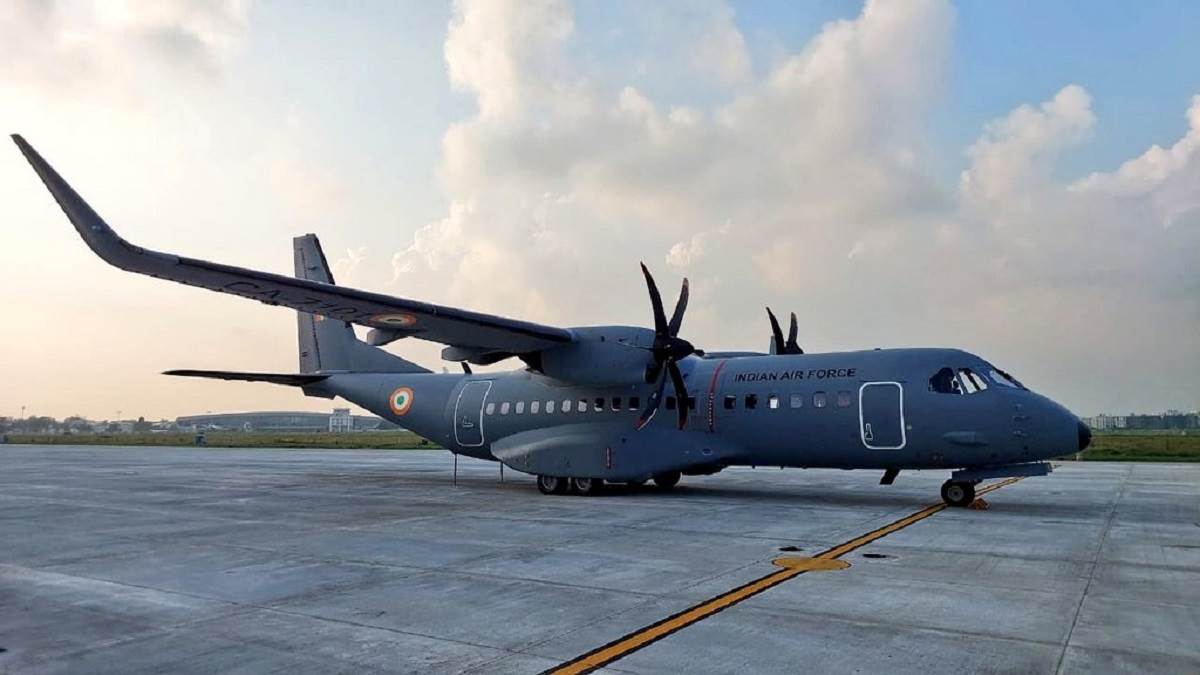 https://www.jagranimages.com/images/newimg/25092023/25_09_2023-c295_aircraft_23539600.jpg