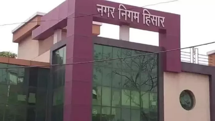 26 सितंबर को नगर निगम चलाएगा अवैध पशुबाड़ों पर महाअभियान।