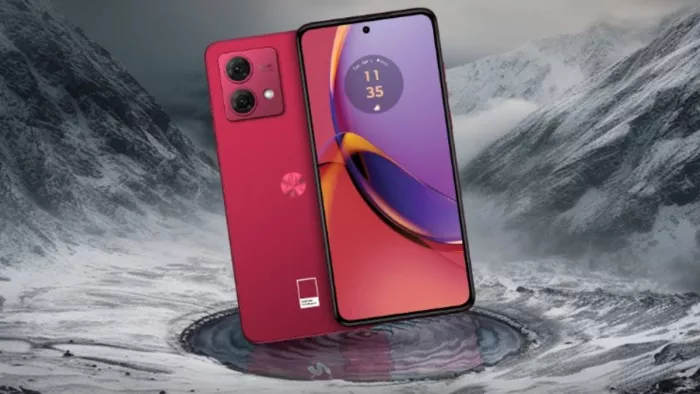 12GB Ram और 256GB स्टोरेज जैसी खूबियों के साथ आता है मोटोरोला का ये Smartphone