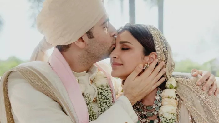 Parineeti Chopras Wedding Chunari / Photo- Instagram