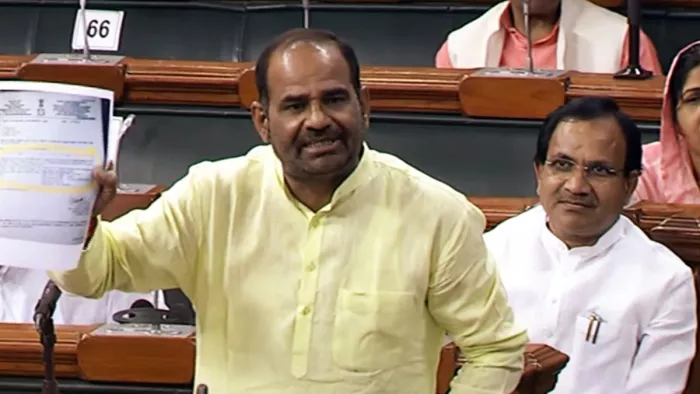 भाजपा अध्यक्ष जे.पी.नड्डा से मिले सांसद Ramesh Bidhuri (Image: ANI)