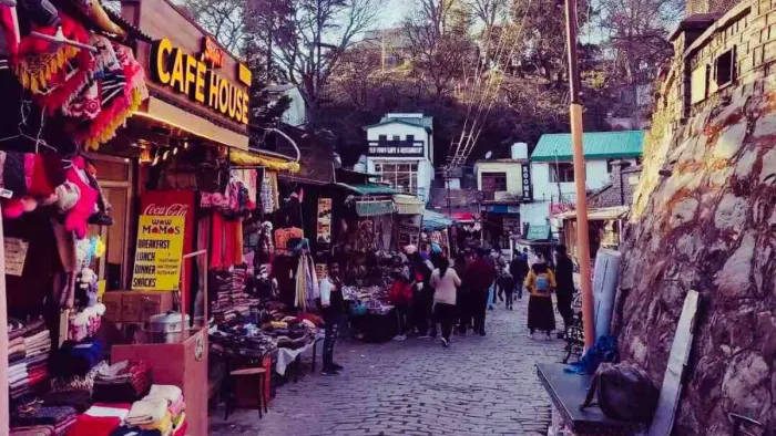 पर्यटन नगरी कसौली में घट रही पर्यटकों की संख्या (फाइल फोटो)