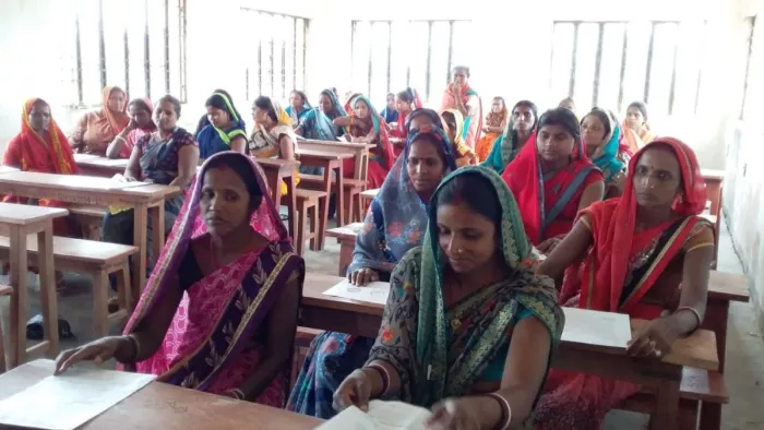 Basic Exam में शामिल हुईं 12 हजार नवसाक्षर महिलाएं