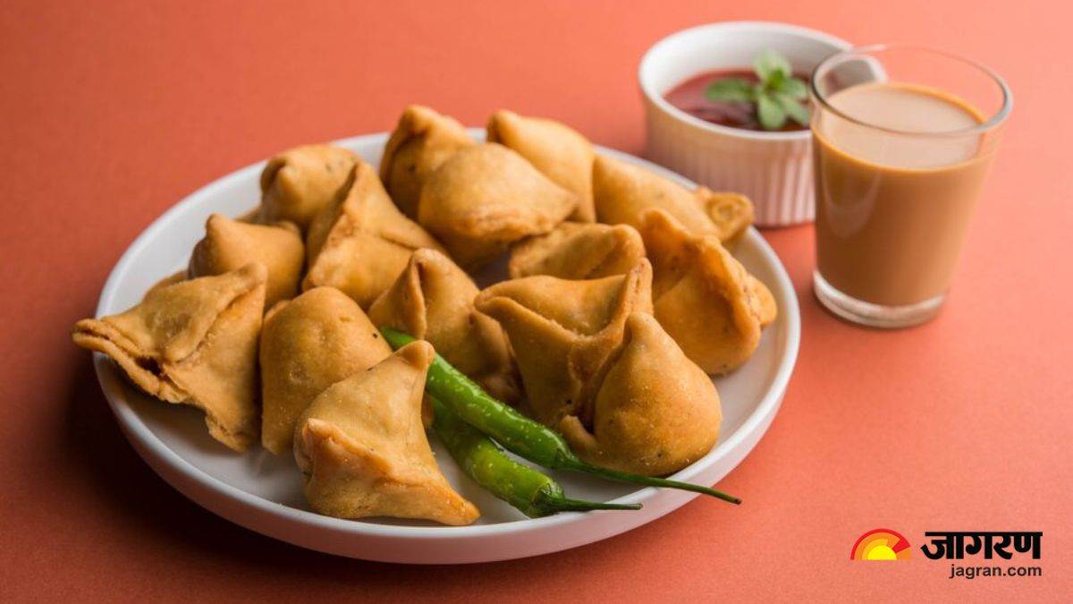 make crispy moong daal samosa at home no one will demand biscuits and snacks with tea