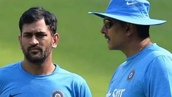जब MS Dhoni पर भड़के थे पूर्व भारतीय कोच Ravi Shastri