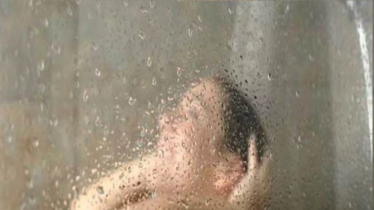 https://www.jagranimages.com/images/newimg/25092025/25_09_2025-bathroom_24059327_121546462.jpg
