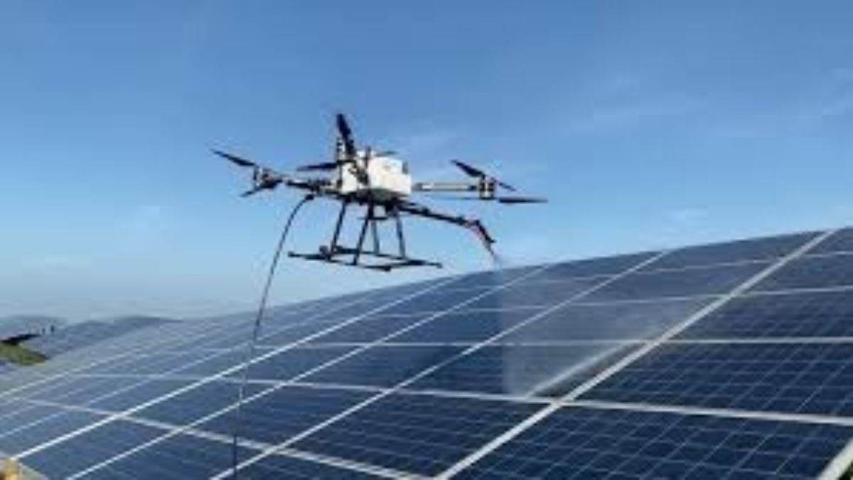 https://www.jagranimages.com/images/newimg/25092025/25_09_2025-cleaning_will_be_done_by_drone_24059368.jpg