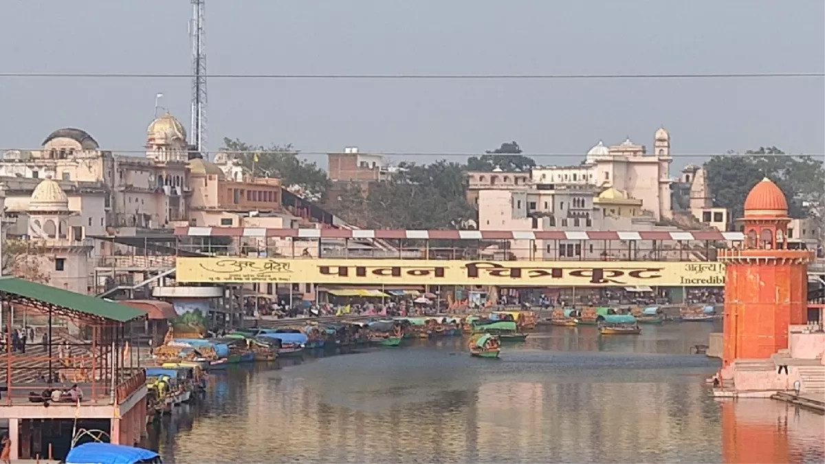 https://www.jagranimages.com/images/newimg/25092025/25_09_2025-ganga_24059075_5363366.jpg