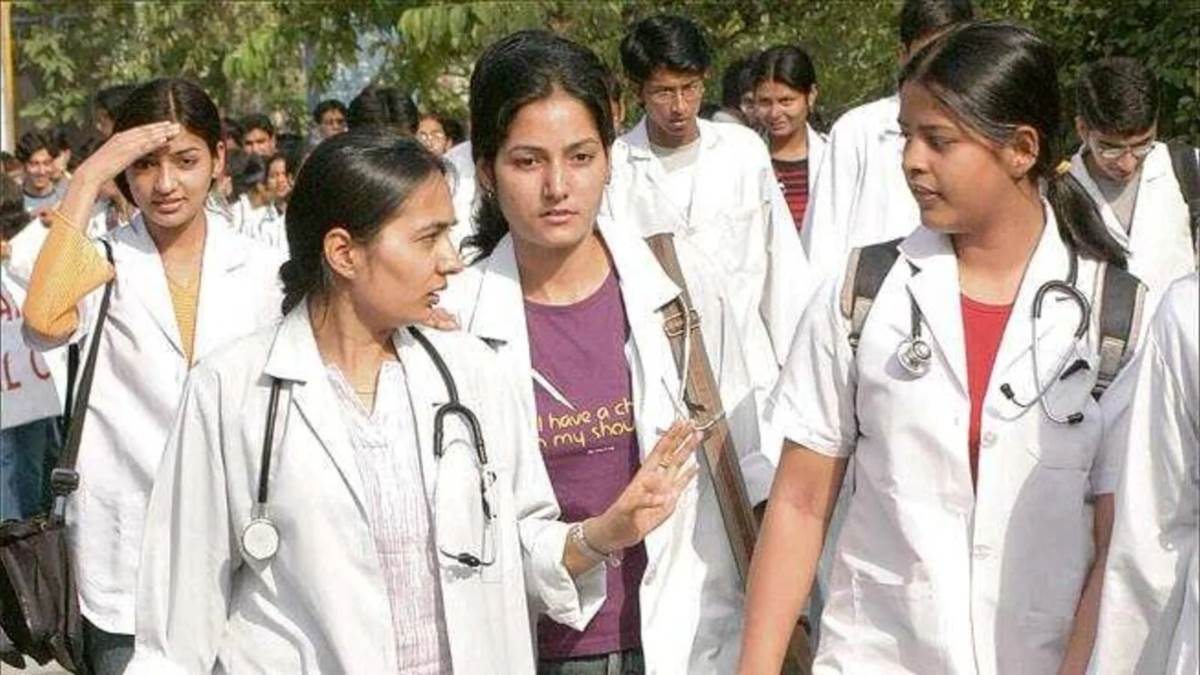 https://www.jagranimages.com/images/newimg/25092025/25_09_2025-medical_seats_24059195.jpg