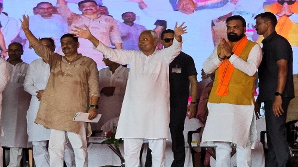 https://www.jagranimages.com/images/newimg/25092025/25_09_2025-nitish_kumar_cm_bihar_24060173.jpg