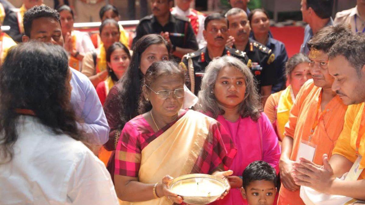 https://www.jagranimages.com/images/newimg/25092025/25_09_2025-president_draupadi_murmu_24059226_14113209.jpg