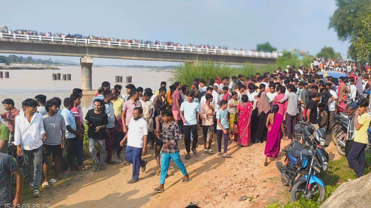 https://www.jagranimages.com/images/newimg/25092025/25_09_2025-river_accident_24059781.jpg
