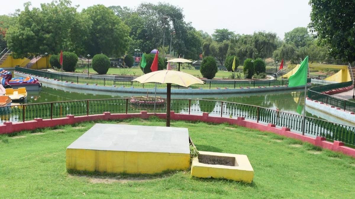 https://www.jagranimages.com/images/newimg/25092025/25_09_2025-sandis_pond_bhagalpur_24059582.jpg
