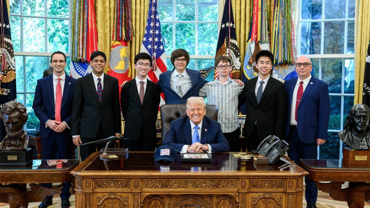 https://www.jagranimages.com/images/newimg/25092025/25_09_2025-trump__1_24059144_84710529.jpg