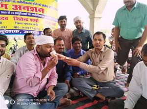 अनुदेशकों का अनशन खत्म, होगा नवीनीकरण