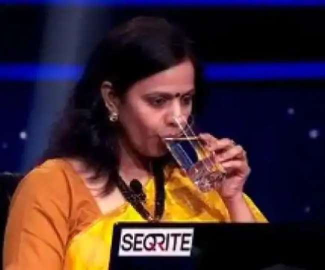 KBC 12 Update Amitabh Bachchan Asked Chhavi Kumar Question For 1 Crore Its  May Be She Become First Crorepati Of This Season