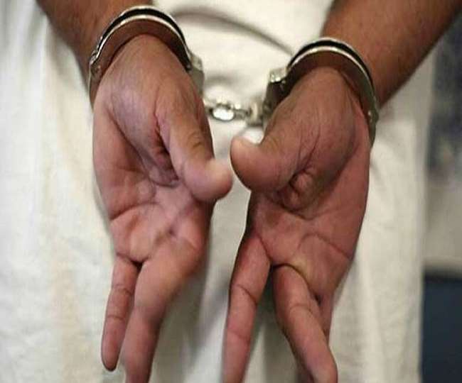 बिहार के 'उजाले' का कारनामा आपको कर देना हैरान, नंगे पांव चढ़ जाता है दीवार पर