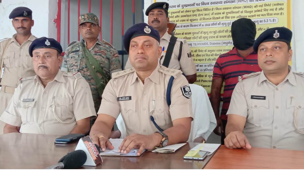 master mind of bihar robbery was arrested from dhanbad jamui sp dr shaurya suman gave many information