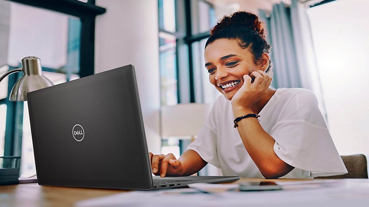 https://www.jagranimages.com/images/newimg/25102023/25_10_2023-best_dell_touch_screen_laptop_in_india1_23564860.jpg
