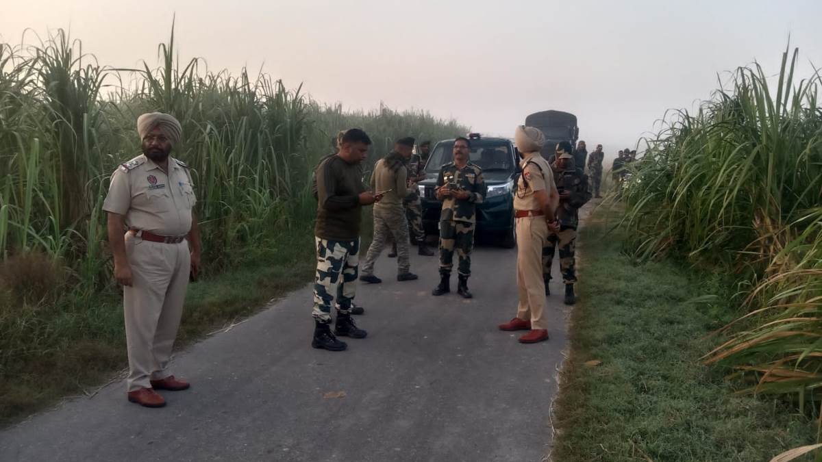 Gurdaspur News पाकिस्तान के नापाक मंसूबे फेल, भारतीय सीमा में फिर भेजा ड्रोन;जवानों ने की