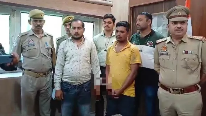 चोरी की रकम से औरेया में बनवा रहा था आलीशान मकान, दो गिरफ्तार।