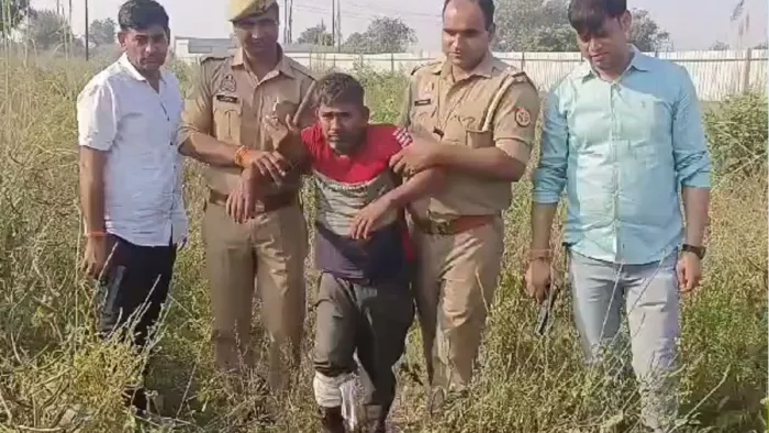 स्वाट टीम नगर जोन व थाना नंदग्राम पुलिस टीम द्वारा मुठभेड़ के दौरान गिरफ्तार हत्या का आरोपित। वीडियो ग्रैब