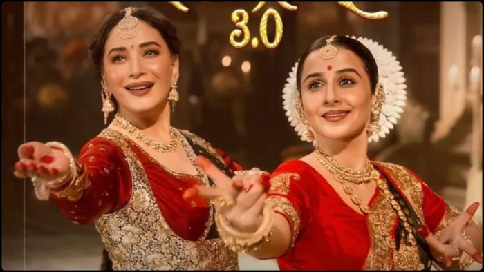 आमी जे तोमर में माधुरी दीक्षित और विद्या बालन के बीच टक्कर। फोटो क्रेडिट- इंस्टाग्राम
