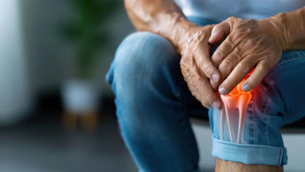 https://www.jagranimages.com/images/newimg/25102024/25_10_2024-healthy_bones_tips_23821425.jpg