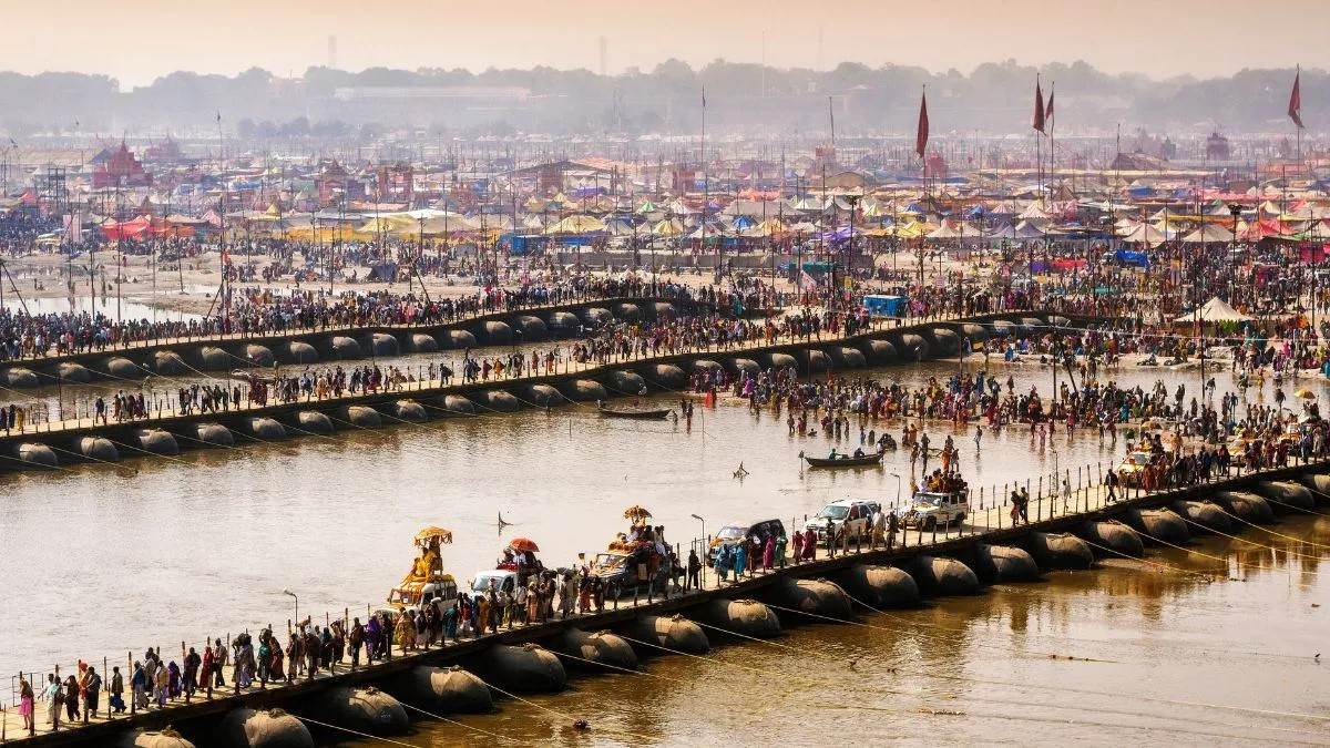 महाकुंभ के दौरान शहर को जाम से मुक्ति दिलाएगा रिवर फ्रंट, 70 फीसदी काम हुआ पूरा; 15 नवंबर तक शुरू हो जाएगा यातायात - River Front will free the city from traffic