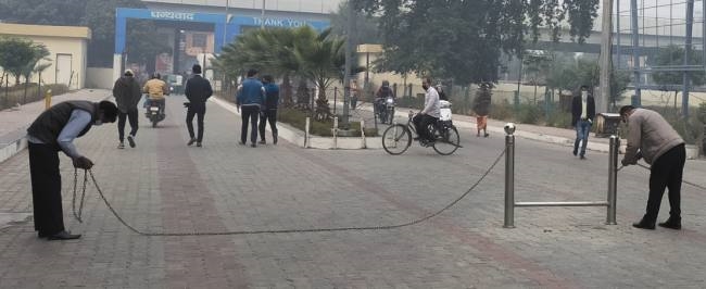 मास्क नहीं लगाने पर मरीजों-तीमारदारों की सिविल अस्पताल में नो-एंट्री