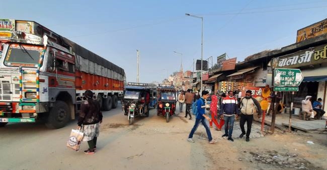 एनसीआरटीसी ने शुरू कर दिया निर्माण, अतिक्रमण पर नहीं हुआ काम