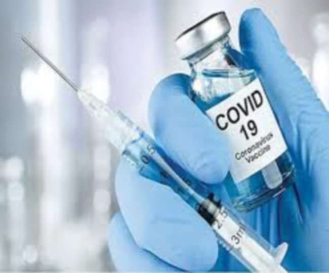आगरा में अभी बच्चों को वैक्सीन नहीं लगाई जा रही है।