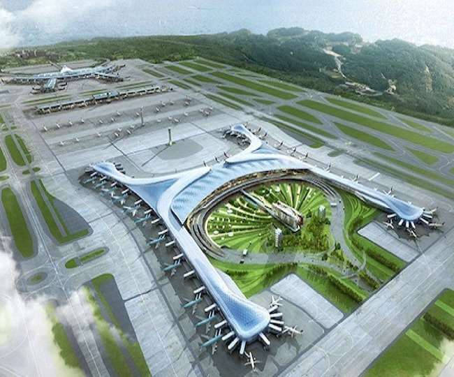 नोएडा इंटरनेशनल एयरपोर्ट का निर्माण चार चरणों में किया जाएगा