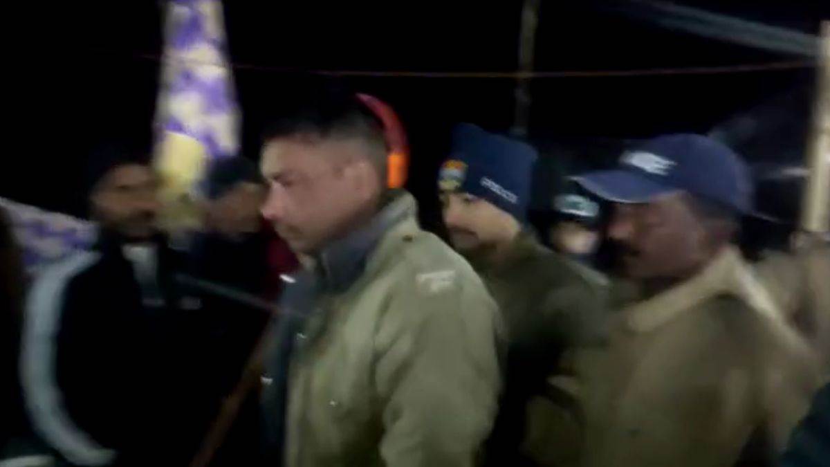 https://www.jagranimages.com/images/newimg/25112022/25_11_2022-pth_video_23227595.jpg
