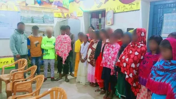 ओडिशा के कोरापुट से तस्करी कर आंध्र प्रदेश ले जाए जा रहे 21 बच्चों को पुलिस ने बचाया। (सांकेतिक तस्वीर)