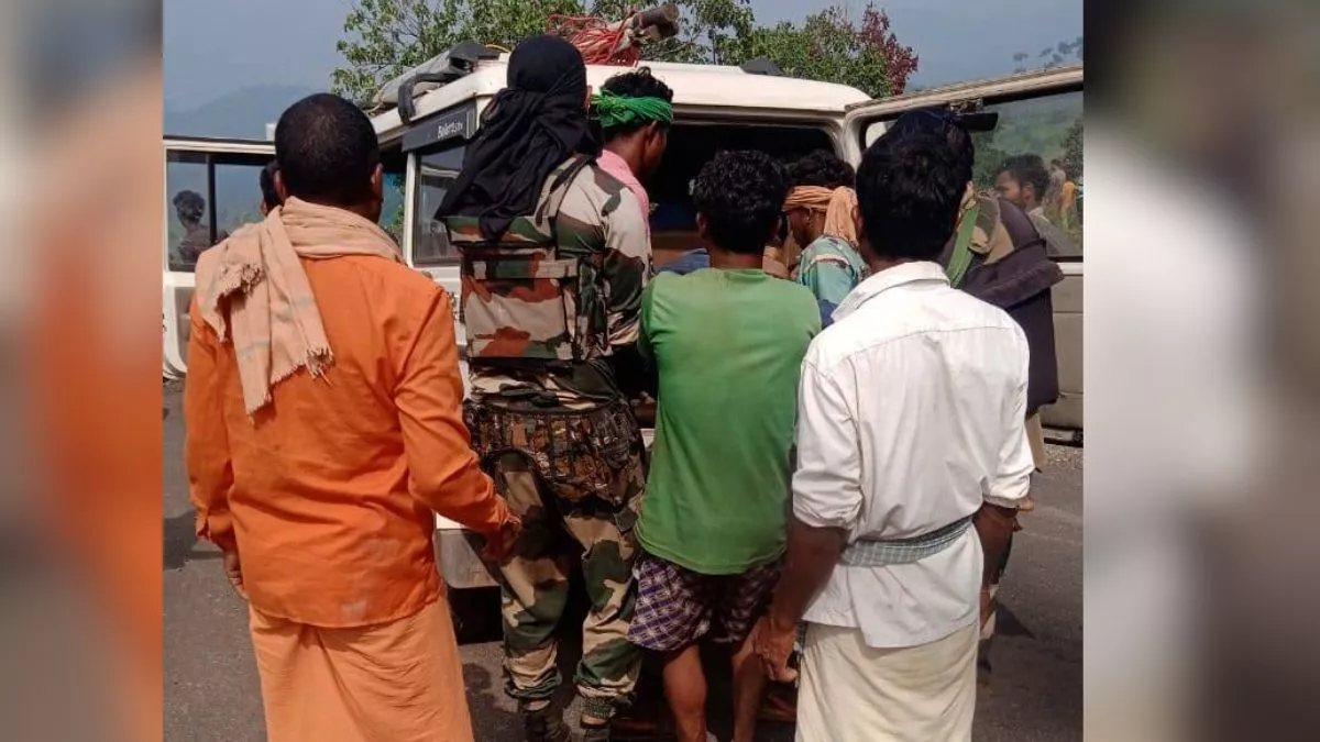 Odisha Road Accident- मालकानगिरि में दर्दनाक हादसा, घाटी में वाहन पलटने से 5 श्रमिक की मौत; सात गंभीर रूप से घायल