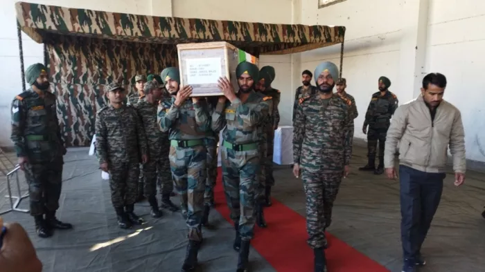 राजौरी मुठभेड़ में बलिदानी हवलदार अब्दुल माजिद को सपुर्द-ए- खाक कर दिया गया