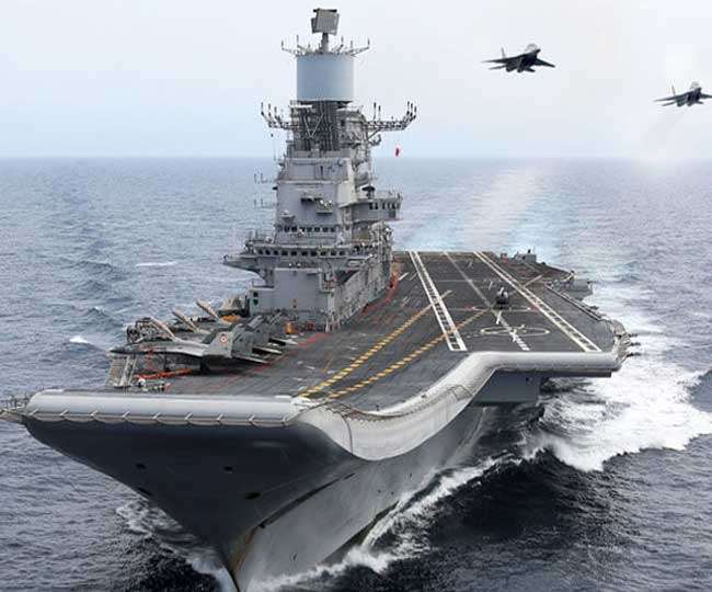 Year Ender 2021: अरब सागर में भारत-फ्रांस की नौसेना ने दिखाई अपनी ताकत, वरुण-2021 पर चीन की नजर