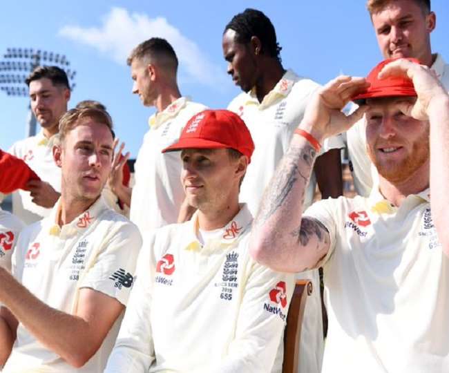 https://www.jagranimages.com/images/newimg/25122021/25_12_2021-stuart_broad_with_joe_root_22324105.jpg