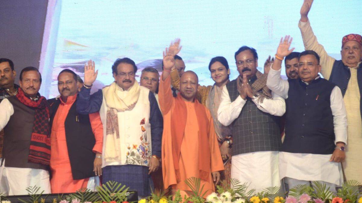https://www.jagranimages.com/images/newimg/25122023/25_12_2023-up_cm_yogi_adityanath_1_23613264.jpg