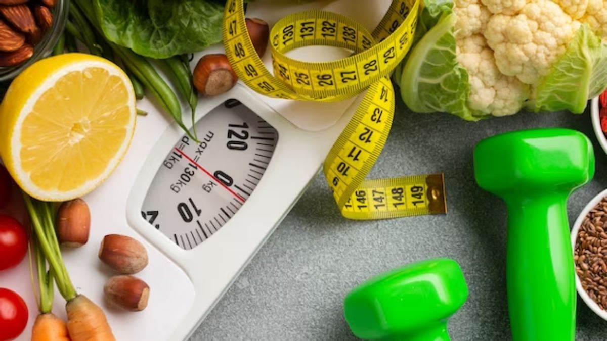 https://www.jagranimages.com/images/newimg/25122023/25_12_2023-weight_loss_diet_23613283.jpg
